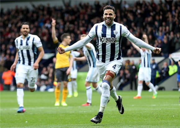 West Bromwich(WBA) 3 - 1 Arsenal: West Brom add to Wenger's woes as Dawson double downs Arsenal