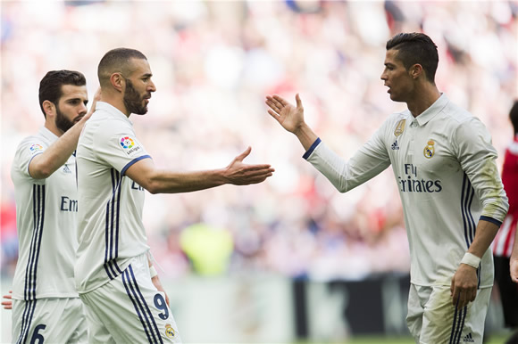 Athletic Bilbao 1 - 2 Real Madrid: Real Madrid extend lead over Barcelona with three points from Bilbao