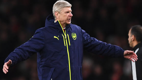 Arsene Wenger unsure whether his future is affecting Arsenal players