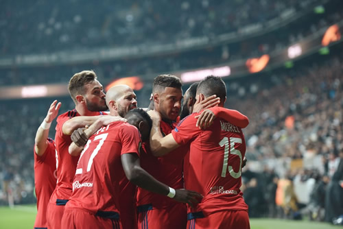 Besiktas 2 - 1 Lyon: Lyon hold nerve to win penalty shoot-out and reach Europa League semi-finals