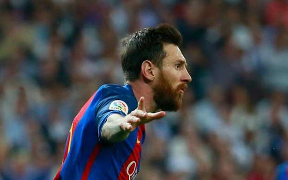 Messi scores 500th goal for Barcelona to win El Clasico