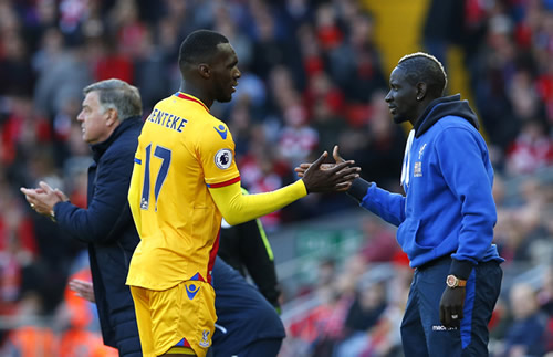 Liverpool 1 - 2 Crystal Palace: Benteke returns to haunt old club Liverpool with brace in Crystal Palace win