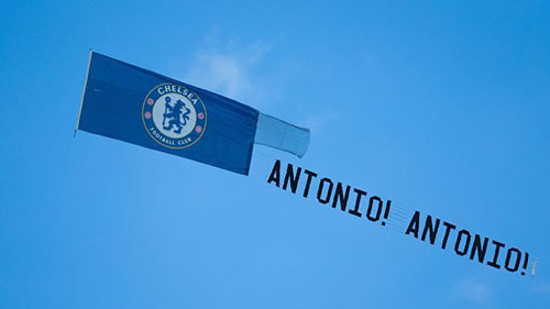 ‘Wenger In’ banner seen flying over Etihad ahead of Manchester derby