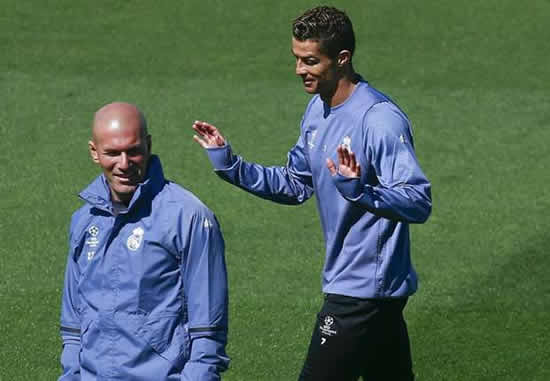Zidane: Ronaldo makes me jealous
