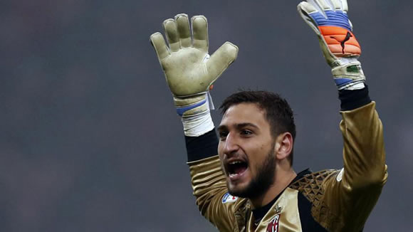 AC Milan's mixed signals: Donnarumma is staying, but we await offers