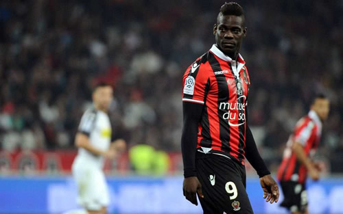 Mario Balotelli signs new one-year deal with Nice