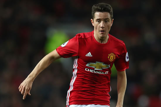 Ander Herrera set to sign sensational new contract with Man Utd worth £41.6m