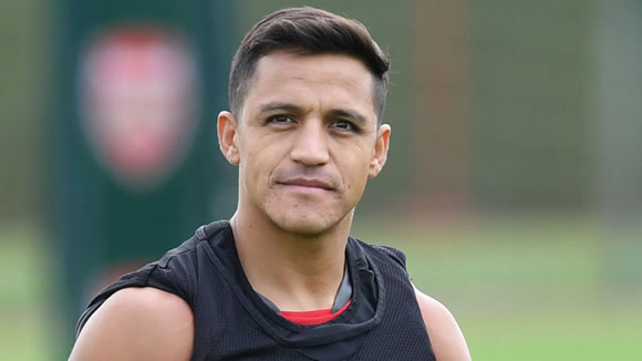Arsene Wenger says Arsenal board are backing his decision not to sell Alexis Sanchez