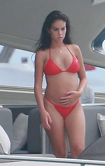 Real Madrid superstar Cristiano Ronaldo's girlfriend Georgina Rodriguez 'abandoned by her parents' during pregnancy