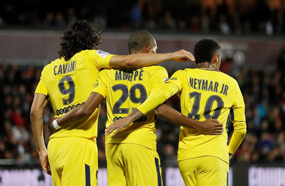 Metz 1 - 5 Paris Saint Germain: Kylian Mbappe joins Neymar on scoresheet as PSG thrash Metz