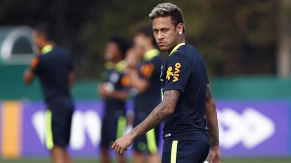 Neymar launches complaint over fake accounts