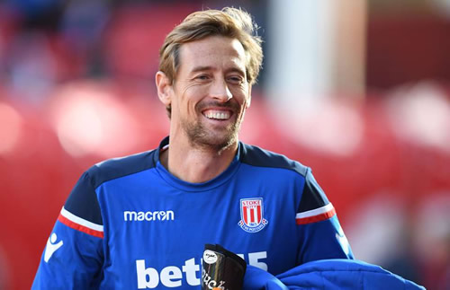 Peter Crouch to stay with Stoke City until 2019