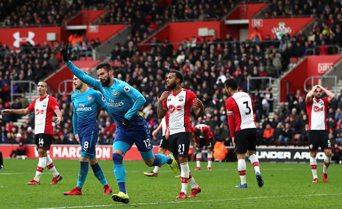 Southampton 1 - 1 Arsenal: Olivier Giroud salvages late point for Arsenal