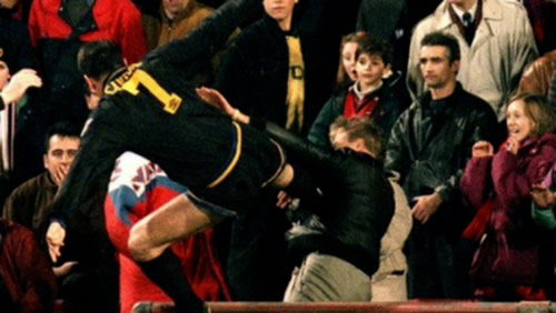 What Sir Alex Ferguson Said To Eric Cantona After Kung-Fu Kick