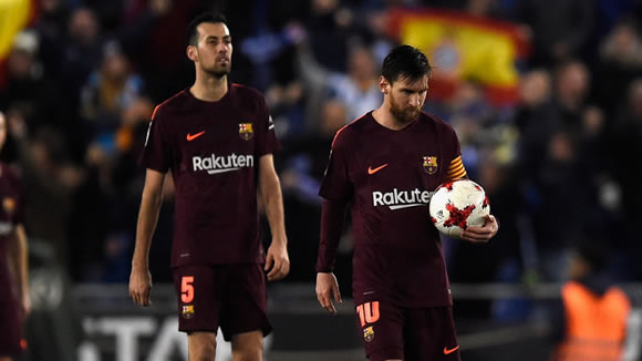 Espanyol 1 - 0 Barcelona: Lionel Messi misses penalty as Barcelona beaten in first leg by Espanyol