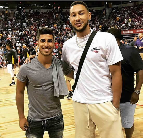 Marco Asensio watches the NBA Summer League and meets the new LeBron James