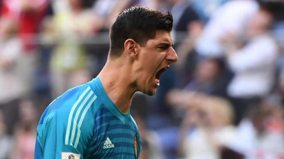 Courtois reportedly closing in on Real Madrid switch