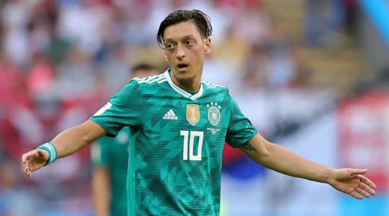 Germany players accept Ozil's retirement - Neuer