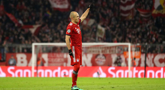 Bayern Munich 5 Benfica 1: Robben & Lewandowski seal progression