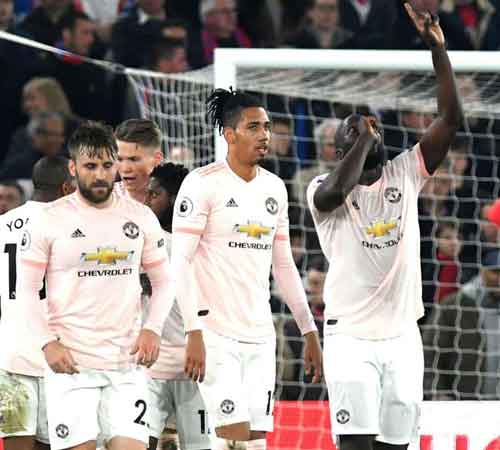 Crystal Palace 1 Manchester United 3: Lukaku double earns club-record eighth straight away win