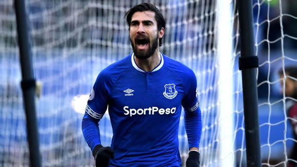 Tottenham Hotspur join Everton in pursuit of Barcelona's Andre Gomes