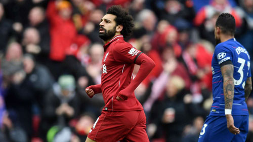 Liverpool 2 Chelsea 0: Salah stunner sends Reds back to the summit