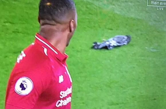Mohamed Salah 'KILLS pigeon' sending Liverpool fans into meltdown