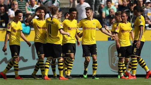 Borussia Monchengladbach 0 Borussia Dortmund 2: Three points not enough for runners-up