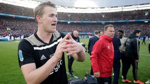 Sources: PSG favourites to sign Ajax's De Ligt