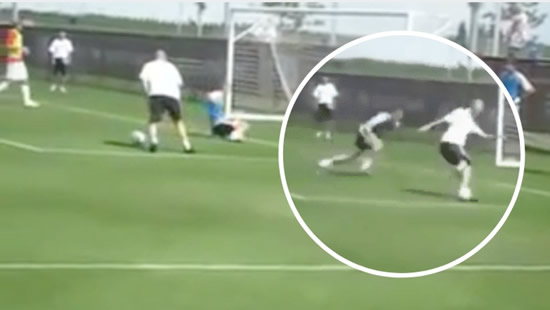 When Zinedine Zidane Embarrassed Young Goalkeeper By Sending Him To The Shops, Three Times