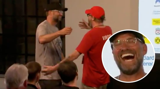 Jurgen Klopp Hugs Journalist Who Dressed Up As His Doppelganger In Post-Match Conference