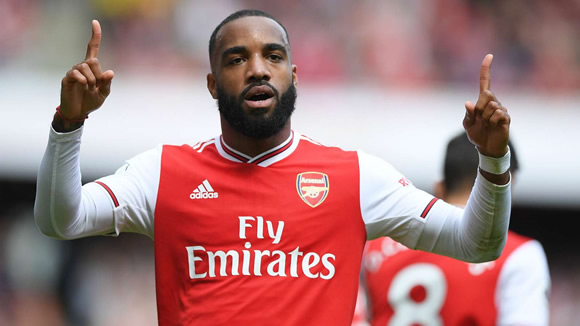 Lacazette blow for Arsenal as striker requires month of rest after playing through pain