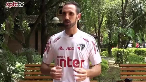 Juanfran is adored in Brazil for his struggles with Portuguese