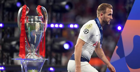 Kane has to leave Tottenham if they don't win anything in the next year - Shearer