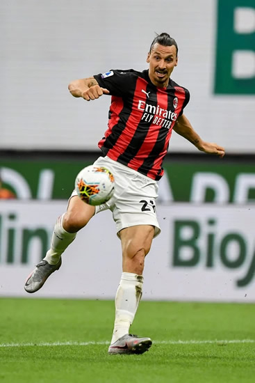 MIL-LING IT OVER Zlatan Ibrahimovic yet to sign new AC Milan deal as Serie A outfit try to lock up superstar