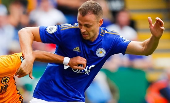 Jonny Evans keen to sign Leicester extension
