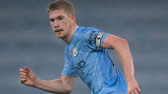 Kevin De Bruyne says he wants Manchester City stay after revealing contract talks