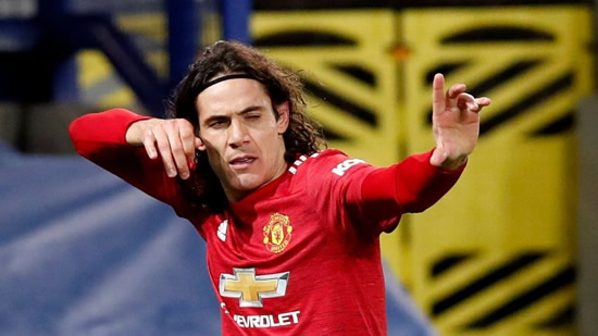 Man United want to extend Cavani stay at Old Trafford - Solskjaer