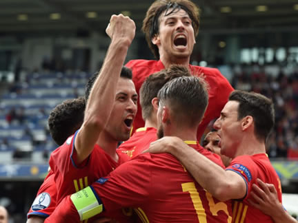 Spain 1-0 Czech Republic