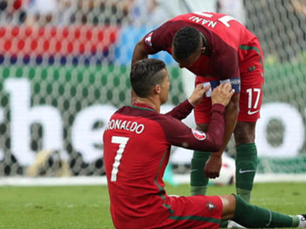 Portugal beat France to win Euro 2016 final
