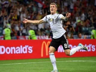 PICTURE SPECIAL: Germany 2 - 1 Sweden