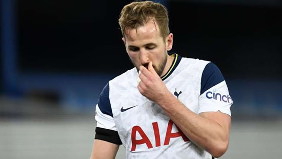 Disappointed Kane targets team trophies over individual awards