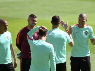 Portugal trained ahead of final