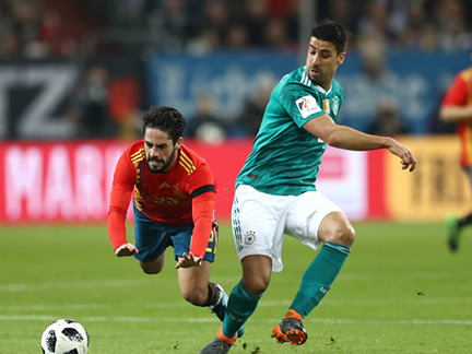 PICTURE SPECIAL: Germany 1 - 1 Spain